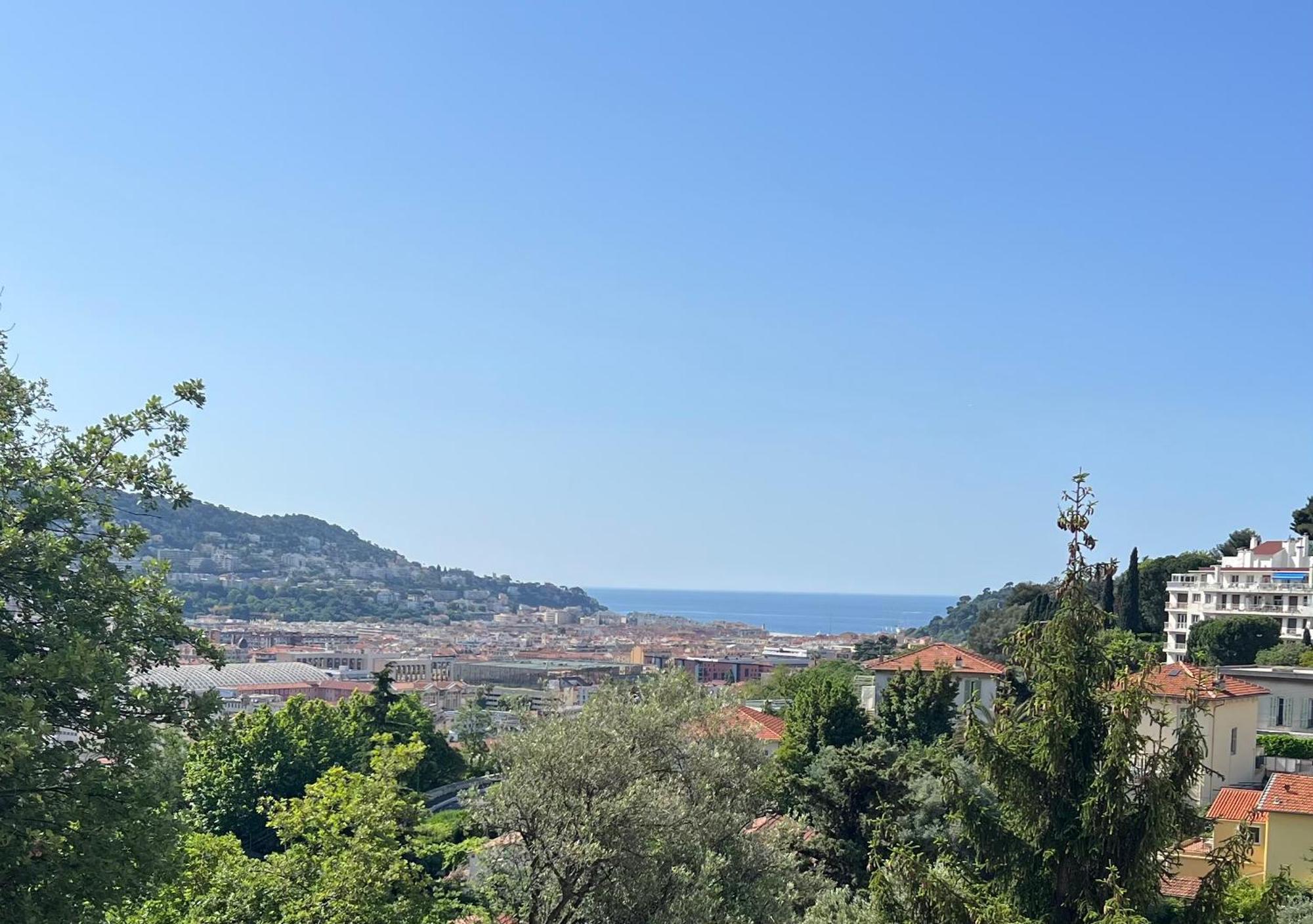 Apartment Happyfew Le Floreal Nizza
